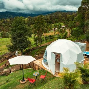 GLAMPING Terra jacuzzi